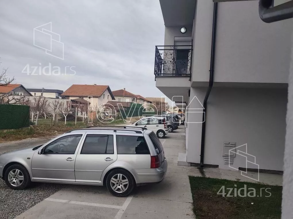 Garsonjera | 4zida