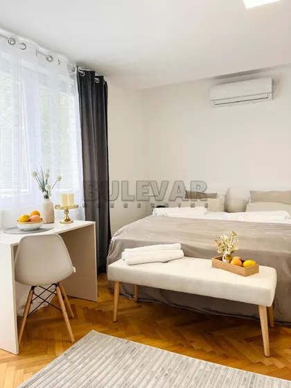 Bulevar svetog cara | 4zida.rs