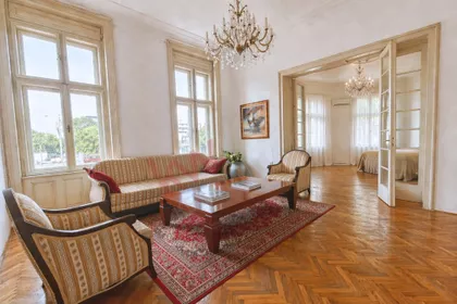 Nemanjina | 4zida.rs