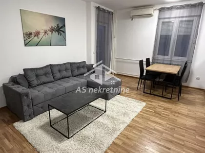 Cvetkova Pijaca | 4zida.rs