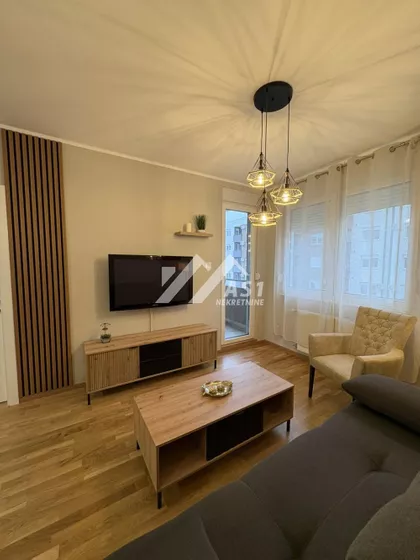 Gorana Jojića | 4zida.rs