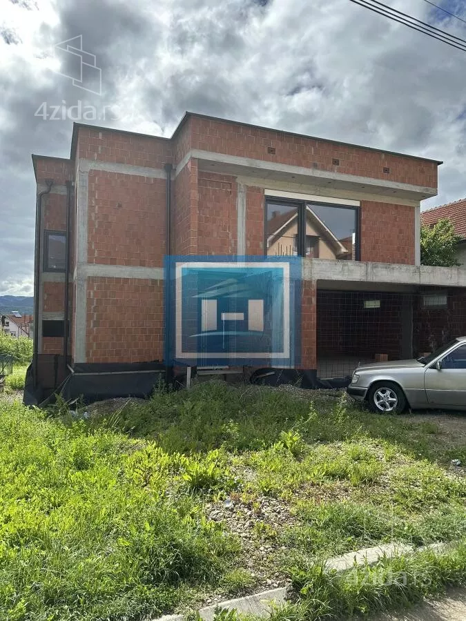 Kuća | 4zida