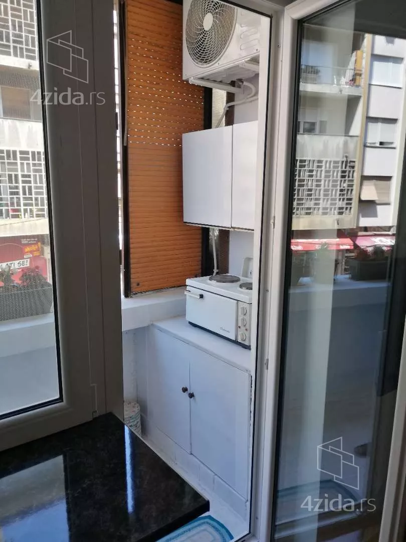 Garsonjera | 4zida