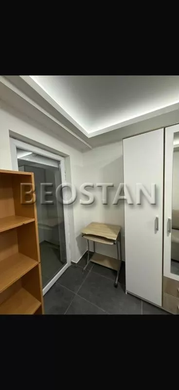 Vojvode Vlahovica | 4zida.rs