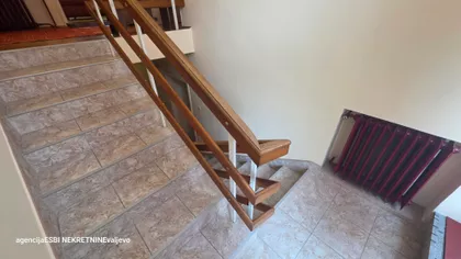Milice Nožice 15 | 4zida.rs