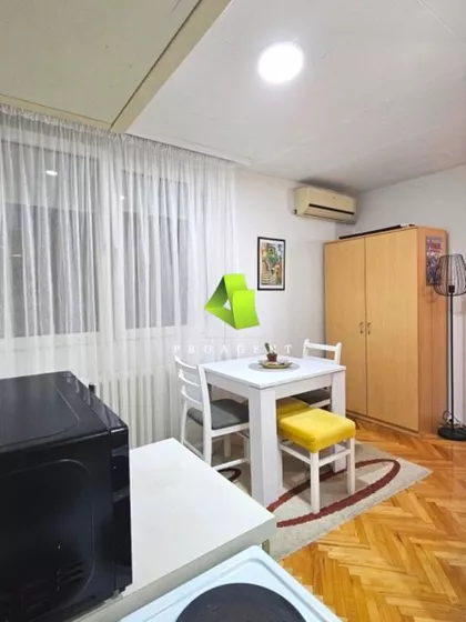 Bulevar Nemanjića | 4zida.rs