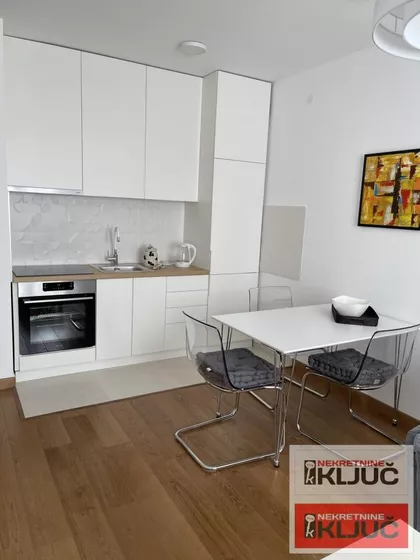 Rotkvarija | 4zida.rs