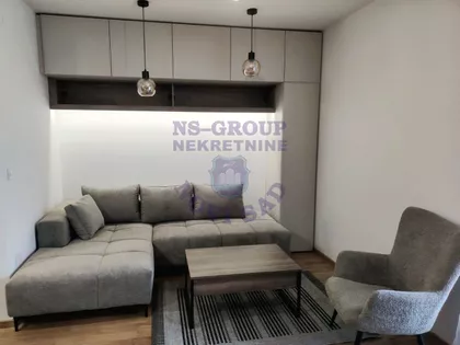 Bulevar Patrijarha Pavla (Somborski Bulevar) | 4zida.rs