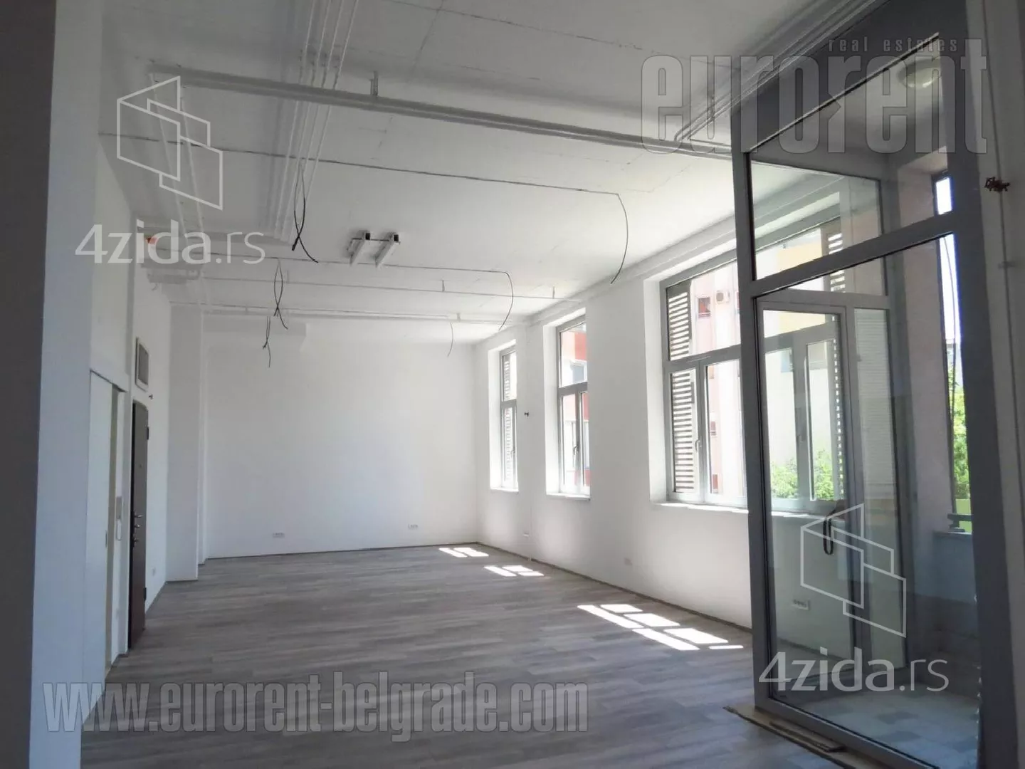 Poslovni prostor | 4zida