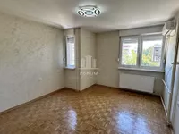 Železnička stanica, Banatić, Gradske lokacije, Novi Sad | 4zida.rs