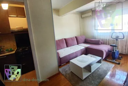 Todora Od Stalaća 6 | 4zida.rs