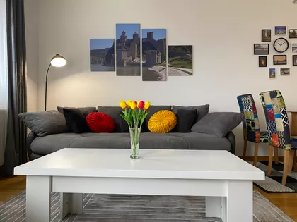 Cara Lazara 68 | 4zida.rs