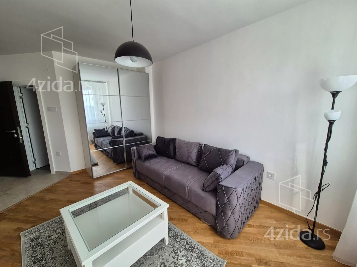Garsonjera | 4zida