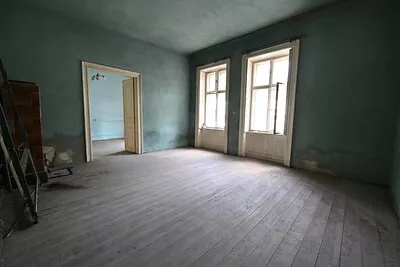 Trg Jakaba I Komora | 4zida.rs