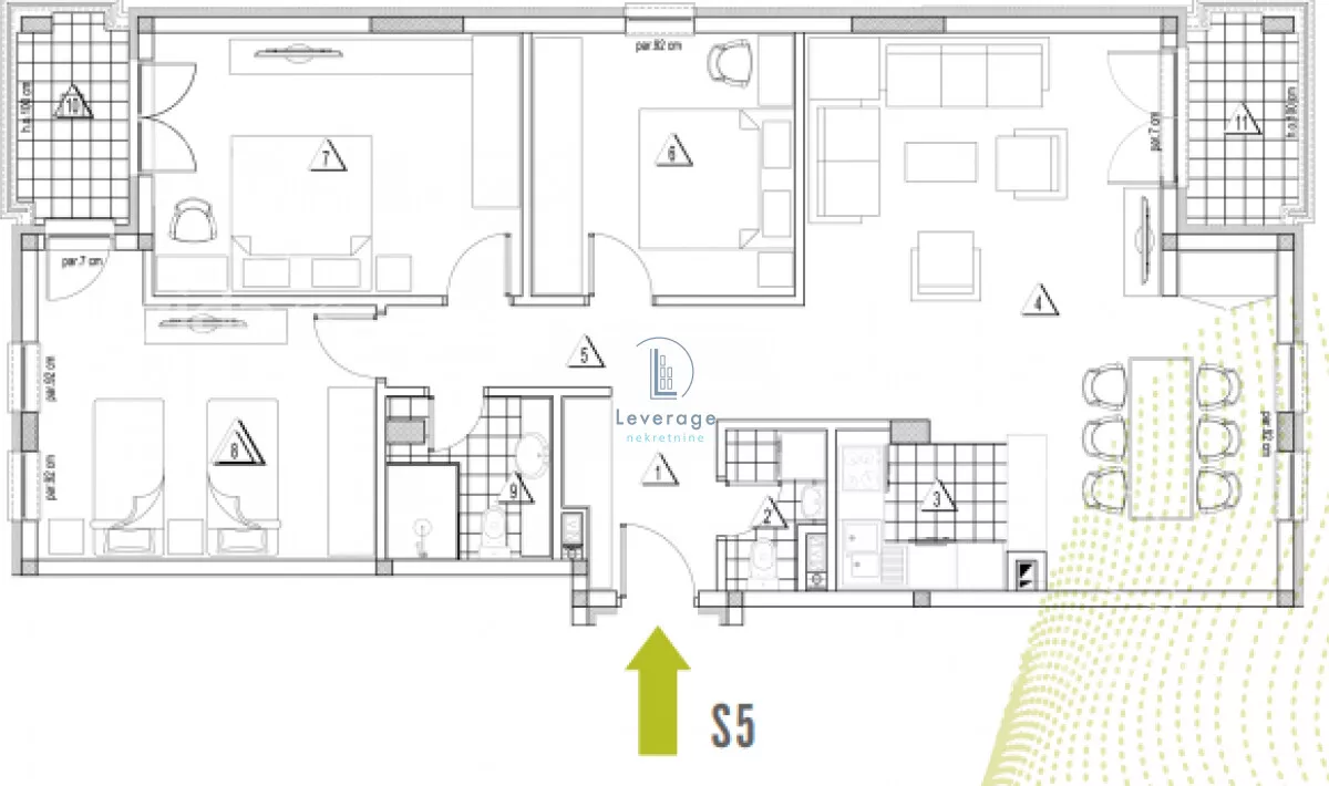 Četvoroiposoban stan | 4zida