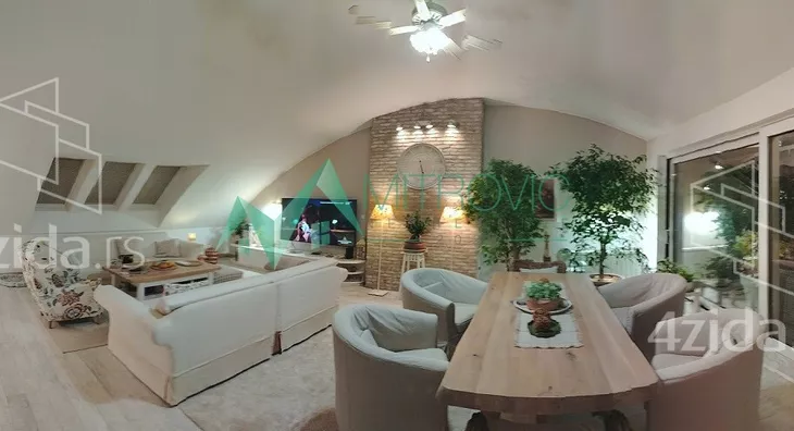 Petosoban stan | 4zida