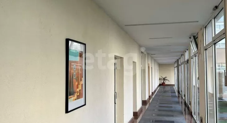 Šestosoban stan | 4zida