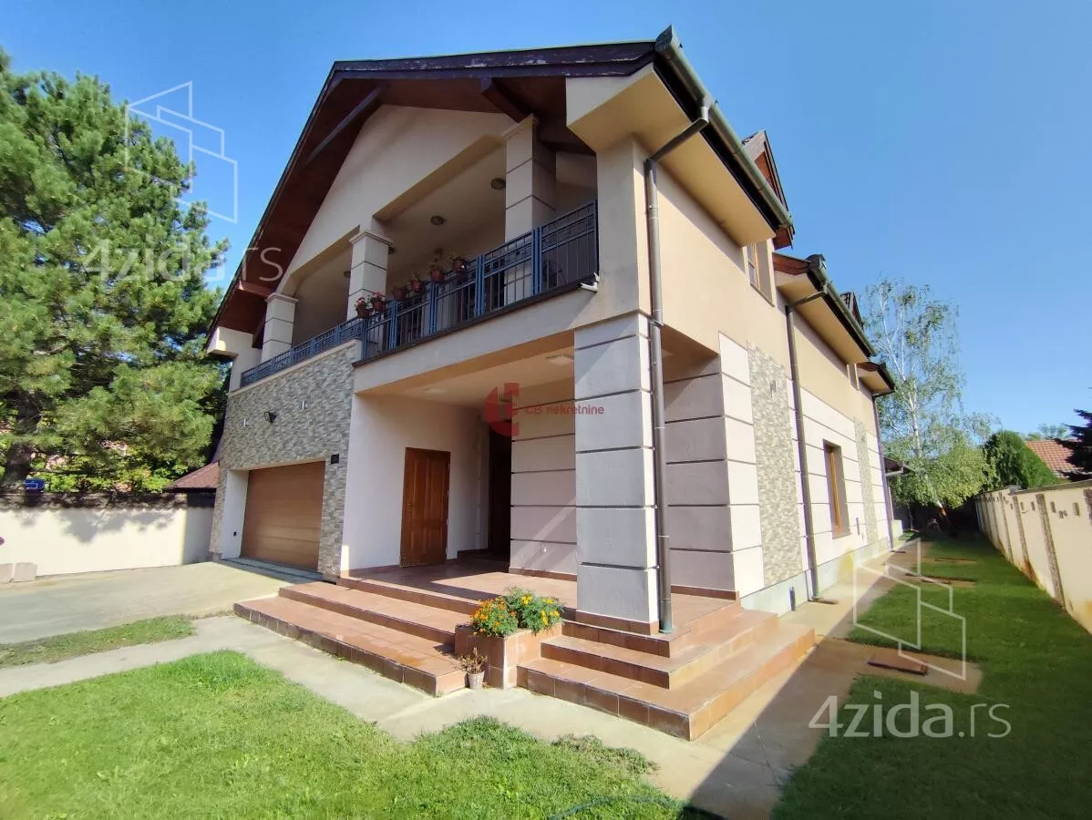 Kuća | 4zida