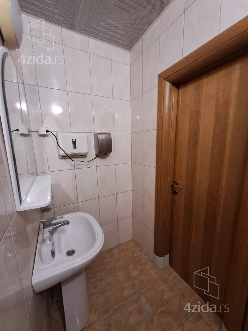 Kancelarija | 4zida