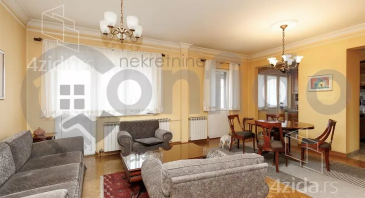 Petosoban stan | 4zida