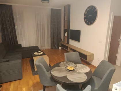 Evgenija Kumičića 19 | 4zida.rs