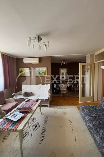 Vizantijski bulevar | 4zida.rs