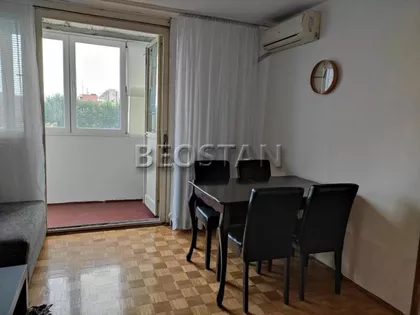 Bulevar Arsenija Carnojevica | 4zida.rs