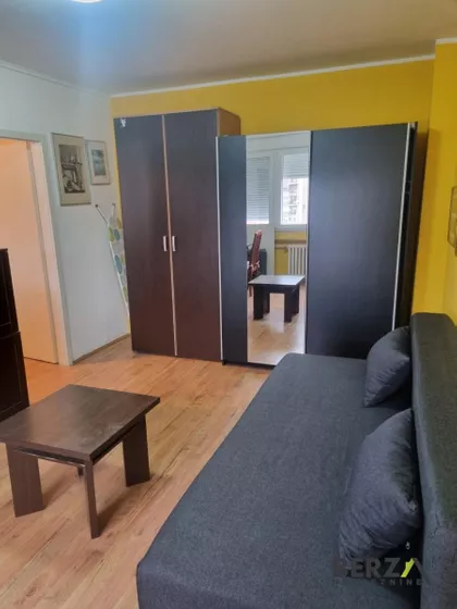 Bulevar Oslobođenja | 4zida.rs