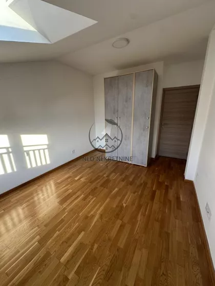 Jugovićevo | 4zida.rs