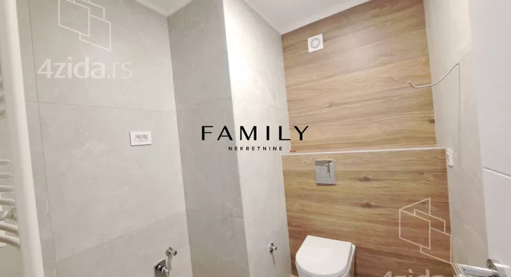 Četvoroiposoban stan | 4zida