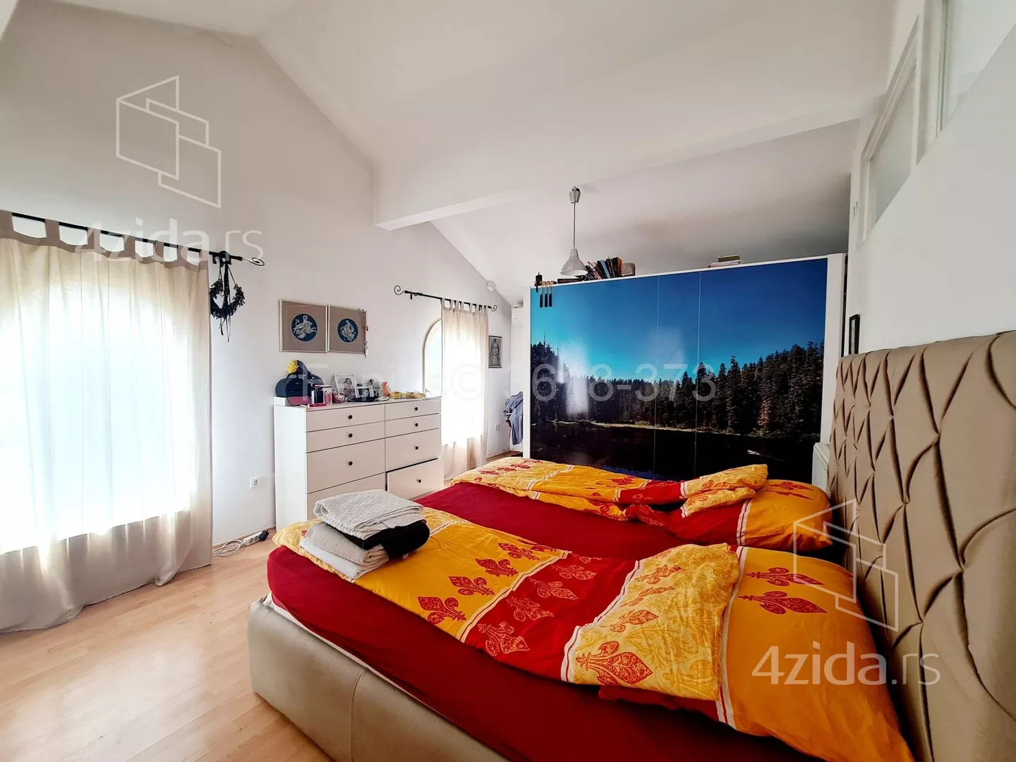 Šestosoban stan | 4zida