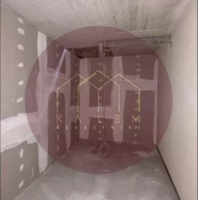 Poslovna zgrada | 4zida