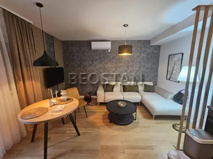 Isidore Sekulic | 4zida.rs