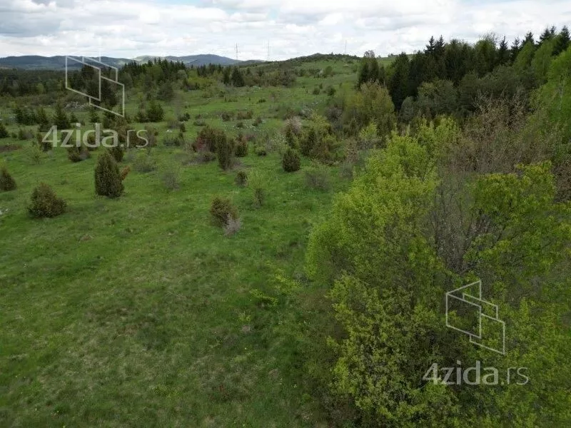 Plac | 4zida