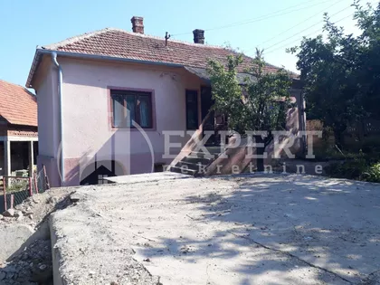 Rujište | 4zida.rs