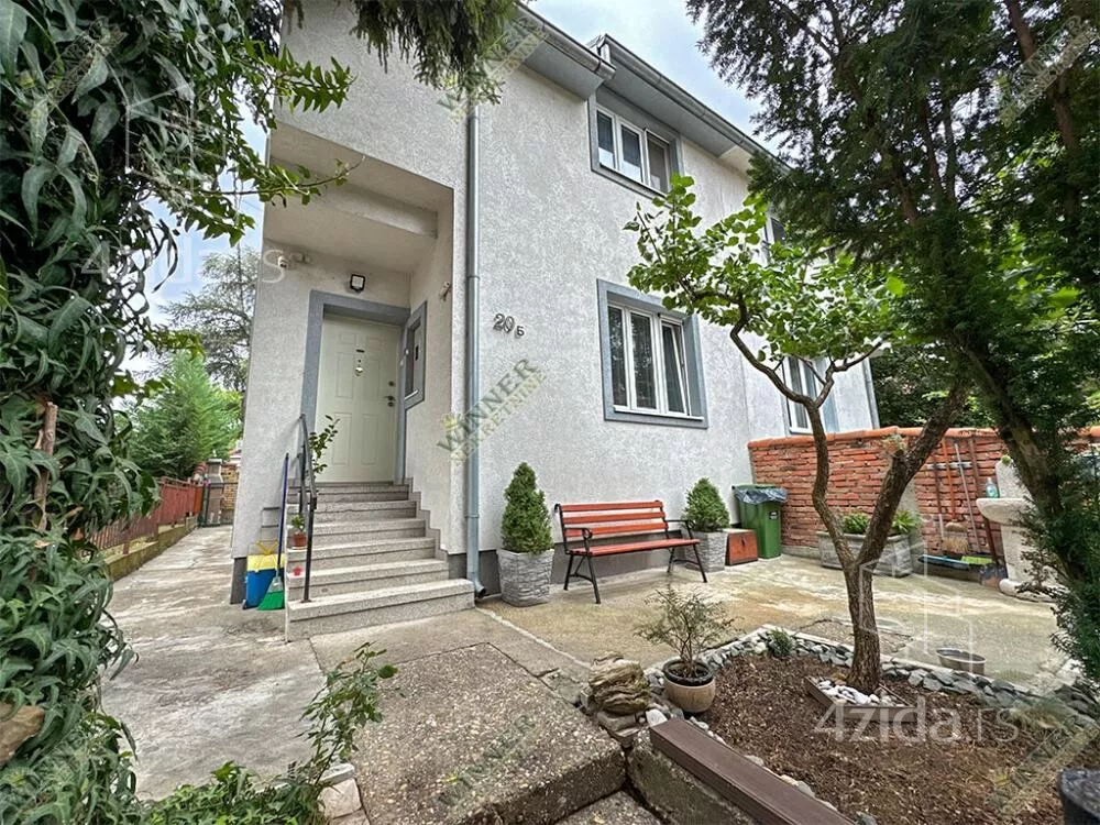 Kuća | 4zida