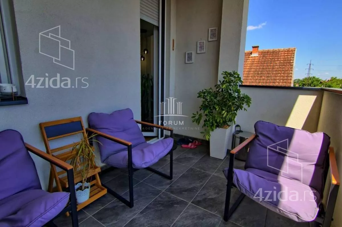 Četvoroiposoban stan | 4zida