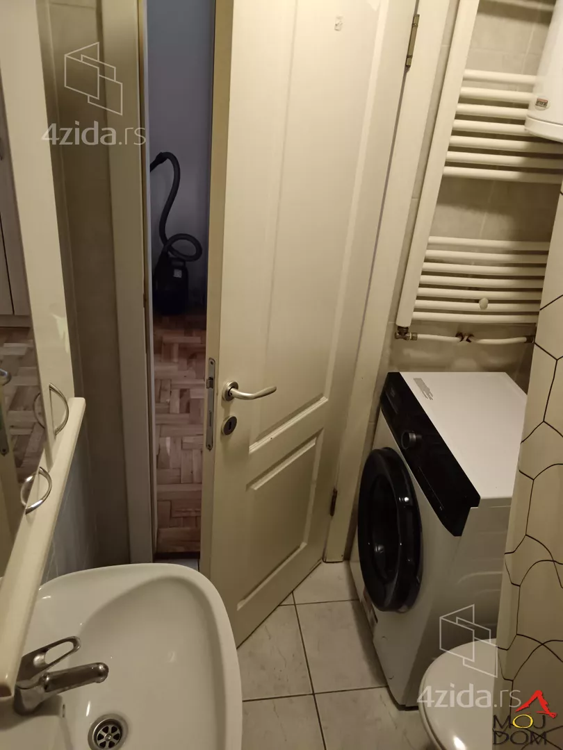 Garsonjera | 4zida