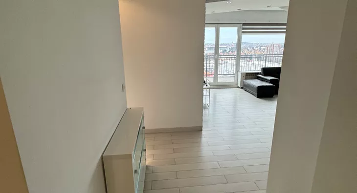 Četvoroiposoban stan | 4zida