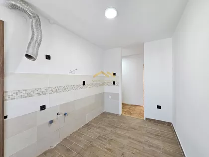 Adamovićevo Naselje | 4zida.rs