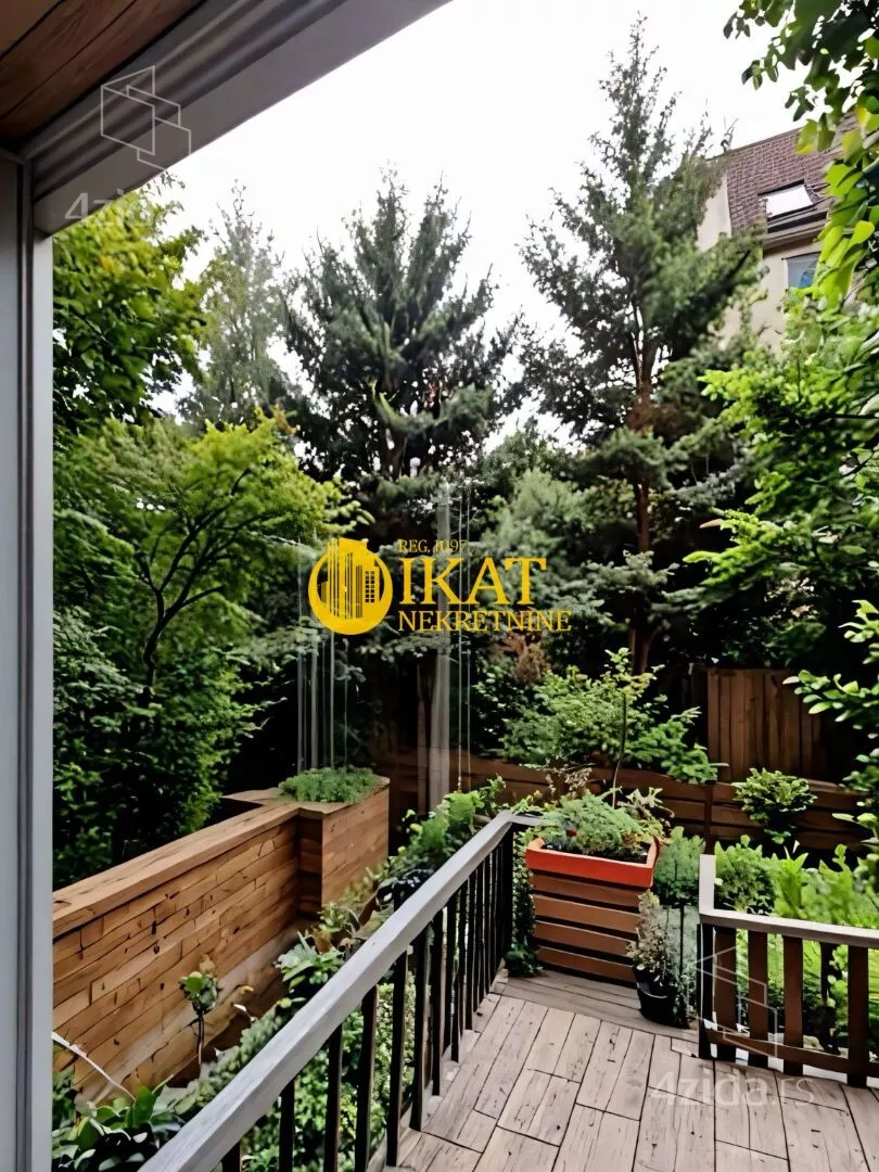 Troiposoban stan | 4zida