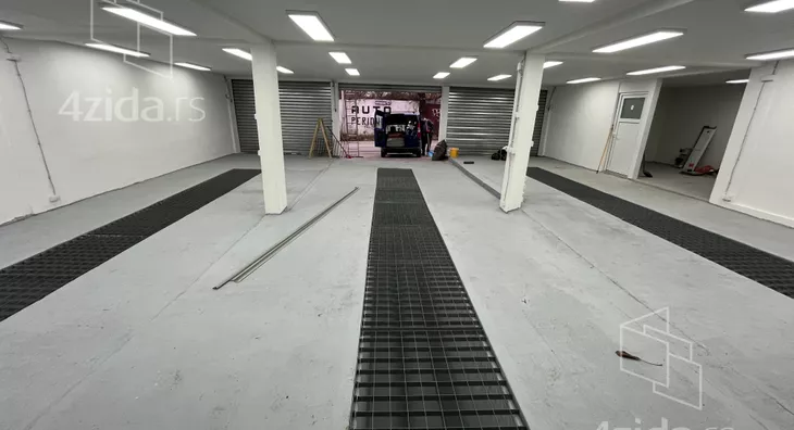 Poslovni prostor | 4zida