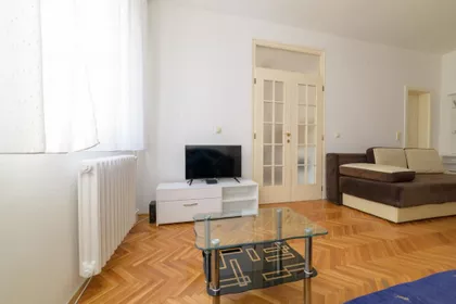 Ćirpanova | 4zida.rs