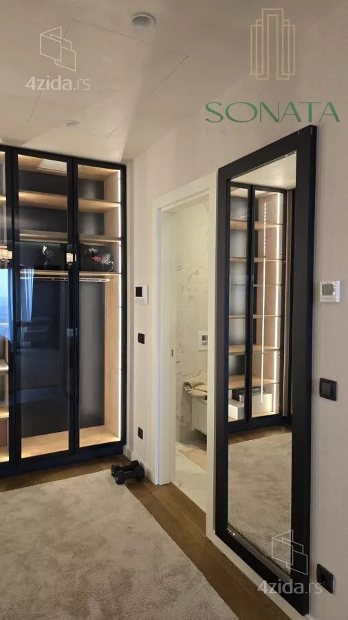 Petosoban stan | 4zida