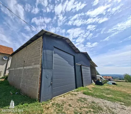 Vrčin | 4zida.rs