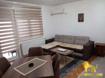 BRAĆE RIBNIKAR | 4zida.rs