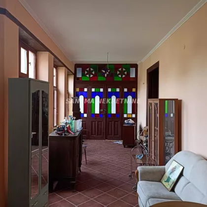 Okolne lokacije | 4zida.rs