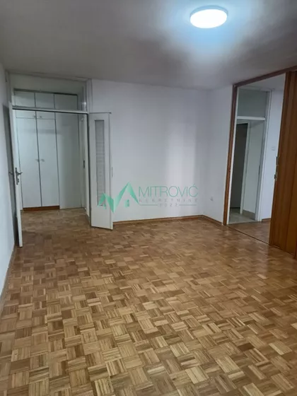 Bulevar Oslobođenja | 4zida.rs