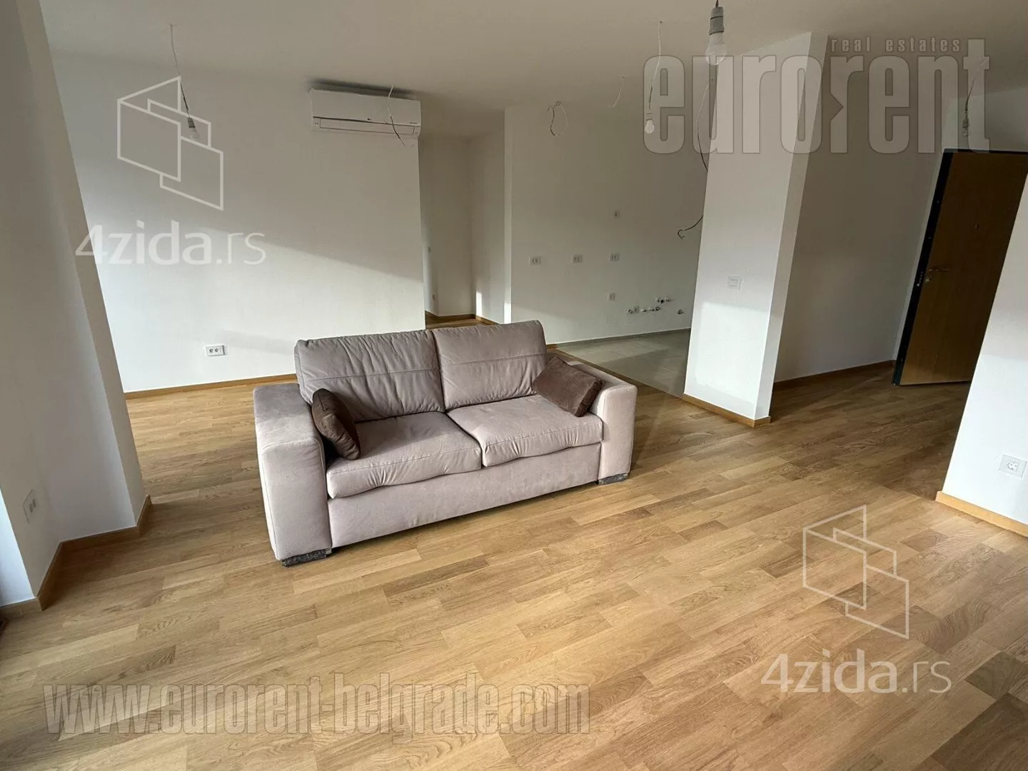 Kancelarija | 4zida
