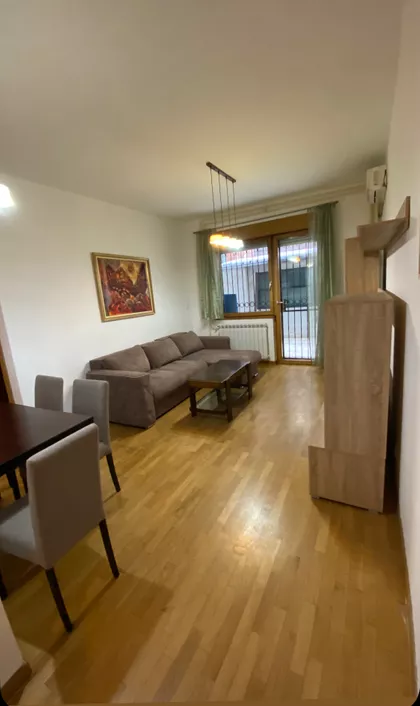 Marka Oreskovica | 4zida.rs